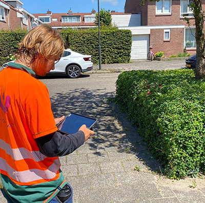 Medewerker aan het werk met de Groen-app