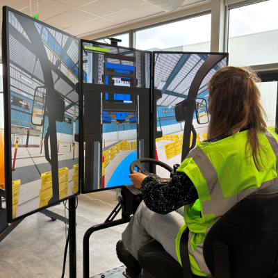 Veilig en realistisch oefenen met de heftrucksimulator